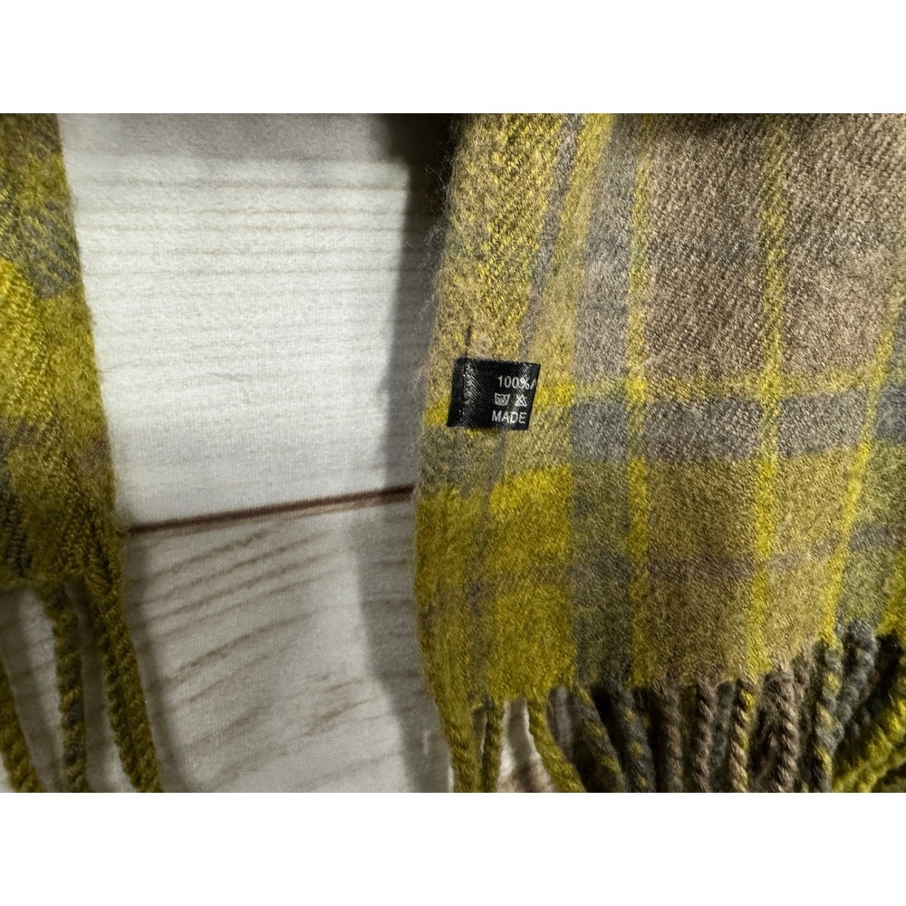 Coco + Carmen Hooded Poncho Wrap Plaid Green Yellow Brown Fringed One Size - Picture 4 of 4